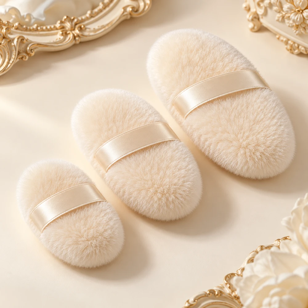 Pearl Oval Puff Trio in Pearl ivory